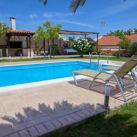 Artemis Riviera Vila Exterior foto